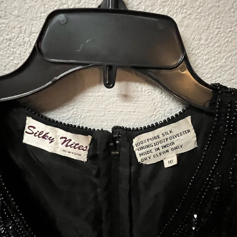 Elegant Black Sequin Mini Dress - Picture 2 of 3